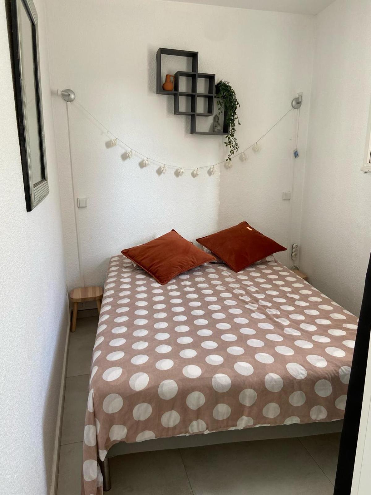 La Terrasse Bandolaise Tout A Pied, Wifi, Clim, Parking ภายนอก รูปภาพ